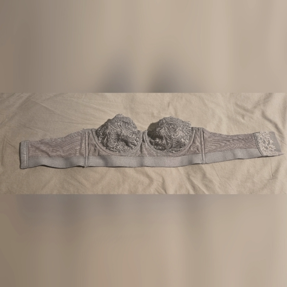 Lively Lace Underwire Bra